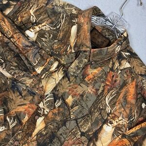 Bluff Creek Outfitters Men XL Button Down Shirt Hunting All Over Deer Buck Print